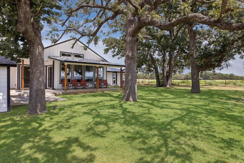 Property photo 25