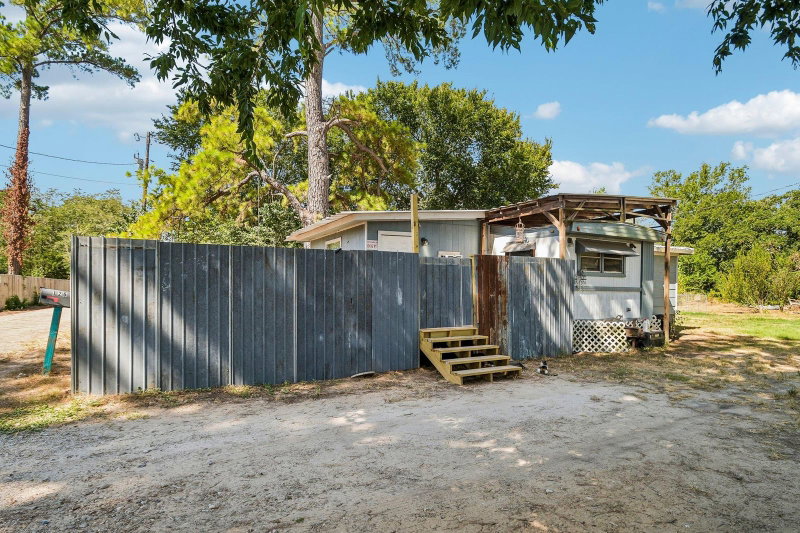Property photo 22