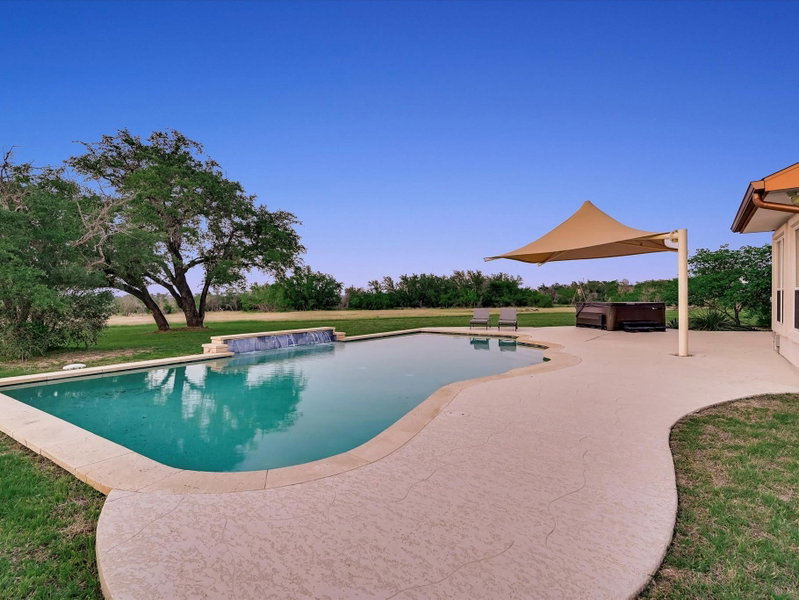 Property photo 37