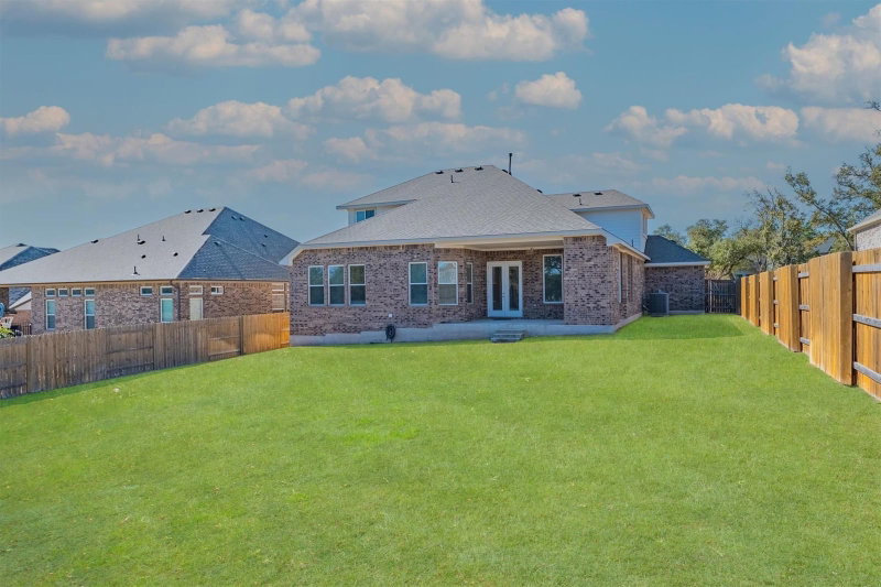 Property photo 33