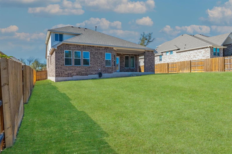 Property photo 35