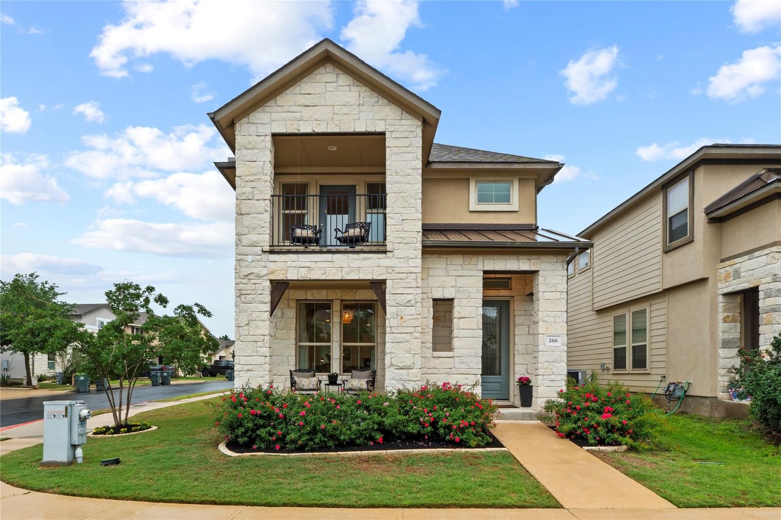 266 Diamond Point DR - Photo 1