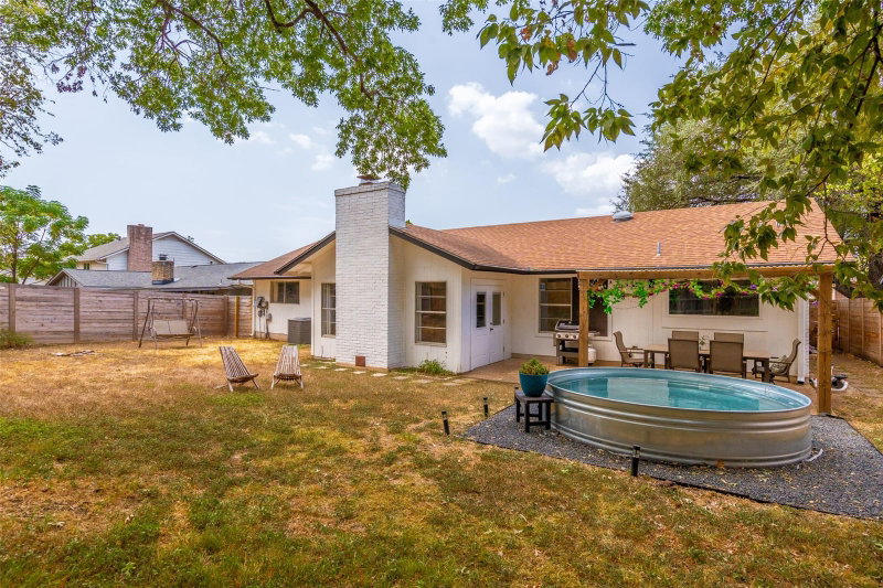 Property photo 31