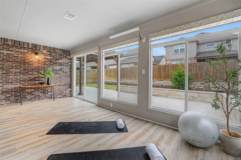 Property photo 33