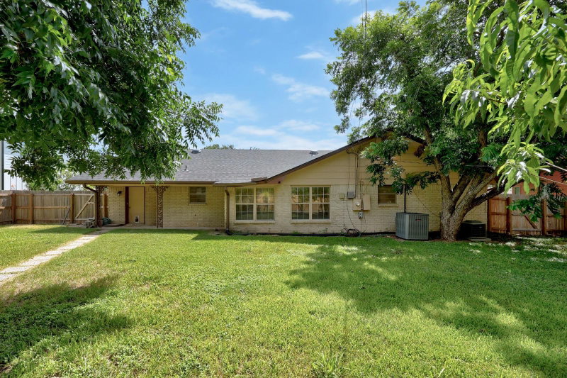 Property photo 31