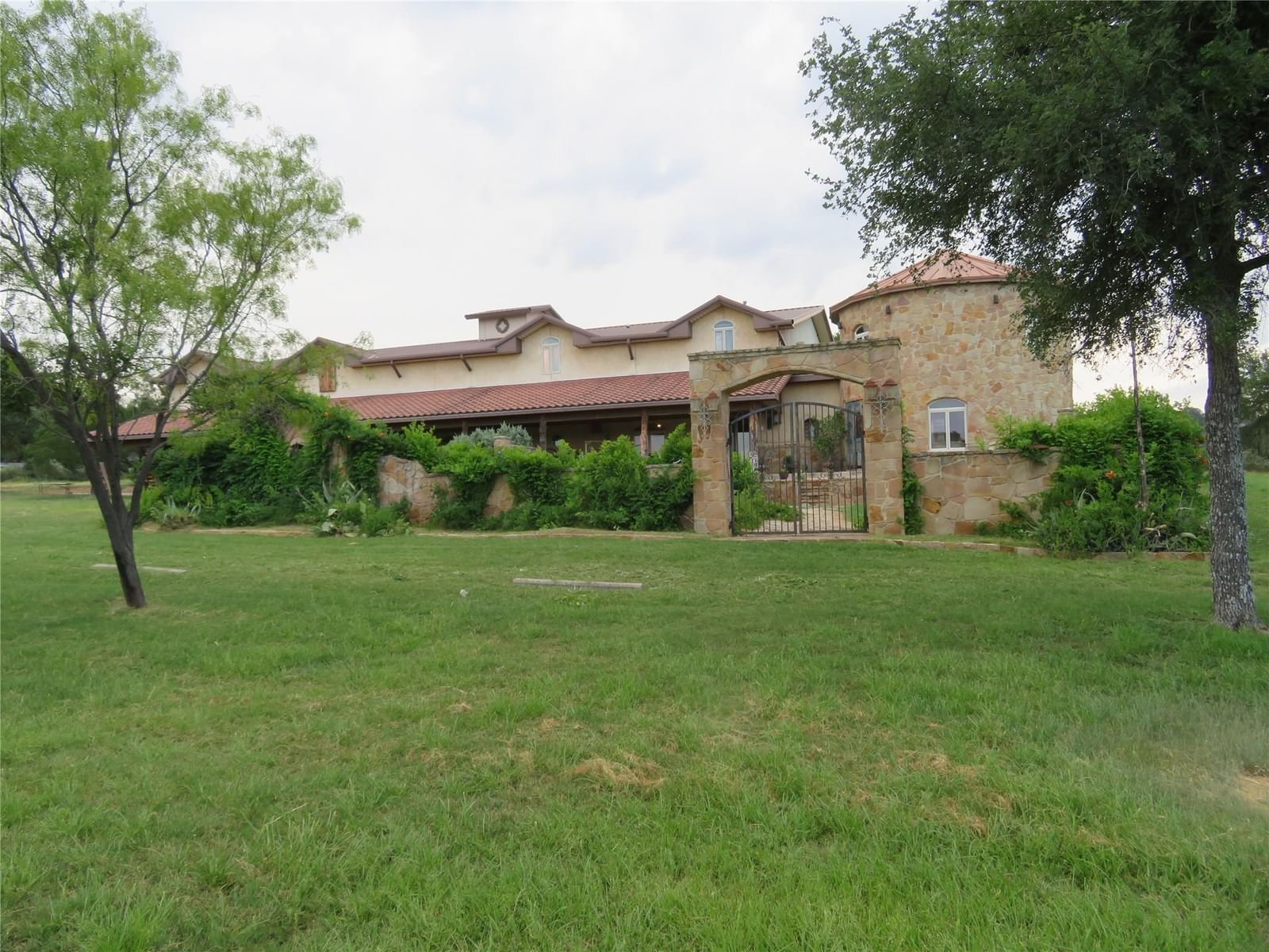 409 County Road 138 RD - Photo 1