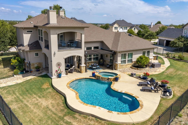 Property photo 33
