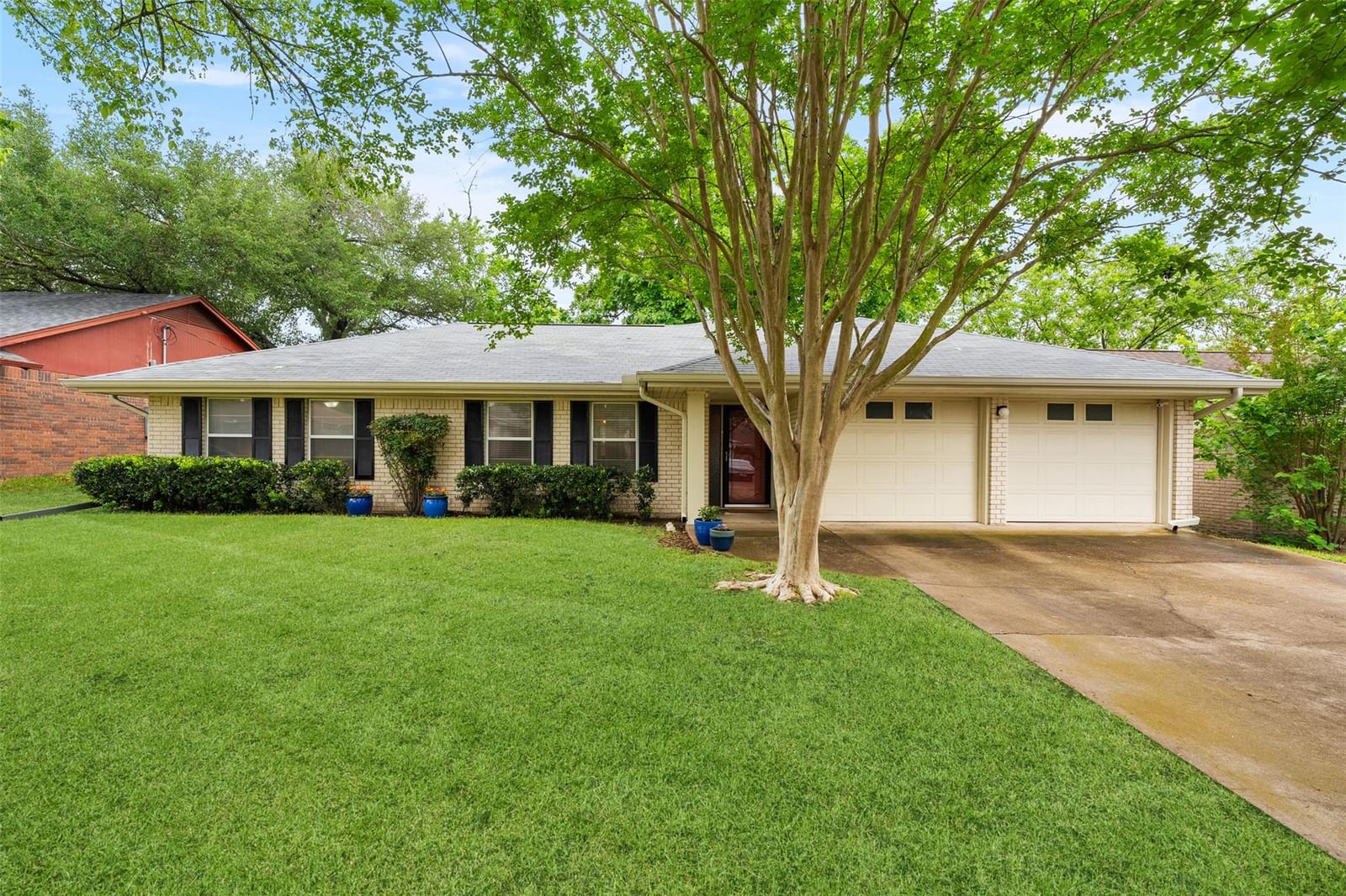 2111 Madden RD - Photo 1