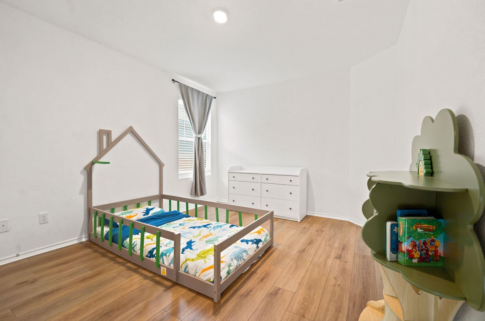 Photo 7