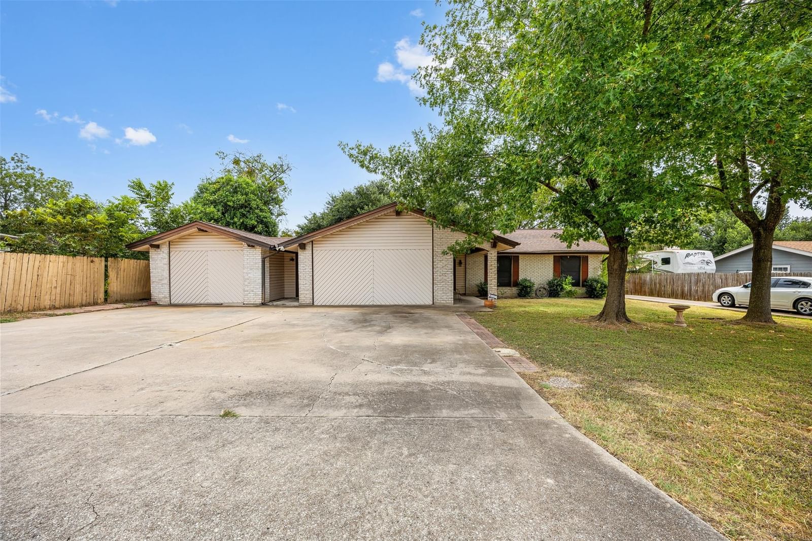 15309 Delahunty LN - Photo 1