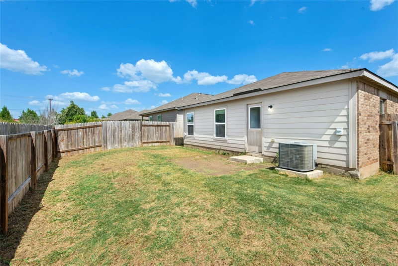 Property photo 32