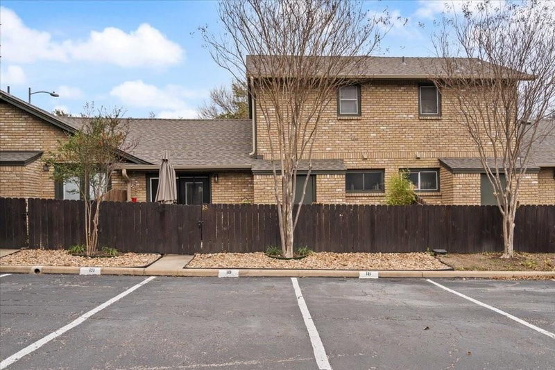 Property photo 28