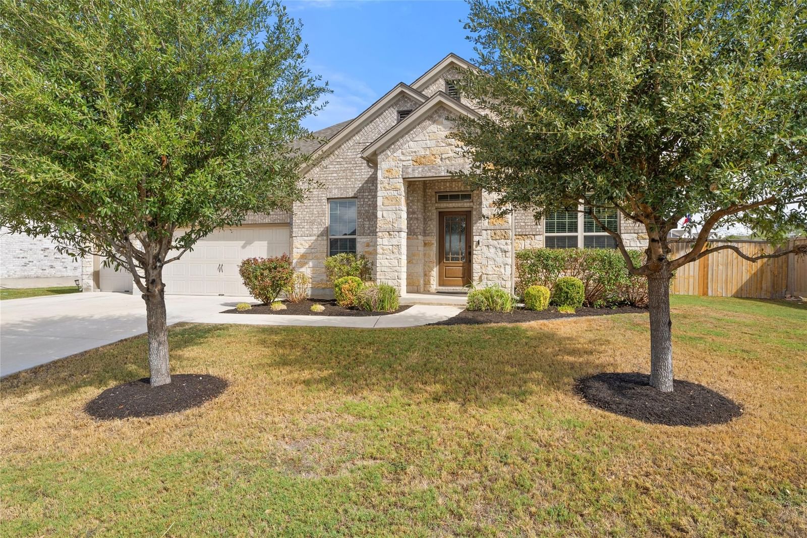 3360 Amerigo PL - Photo 1