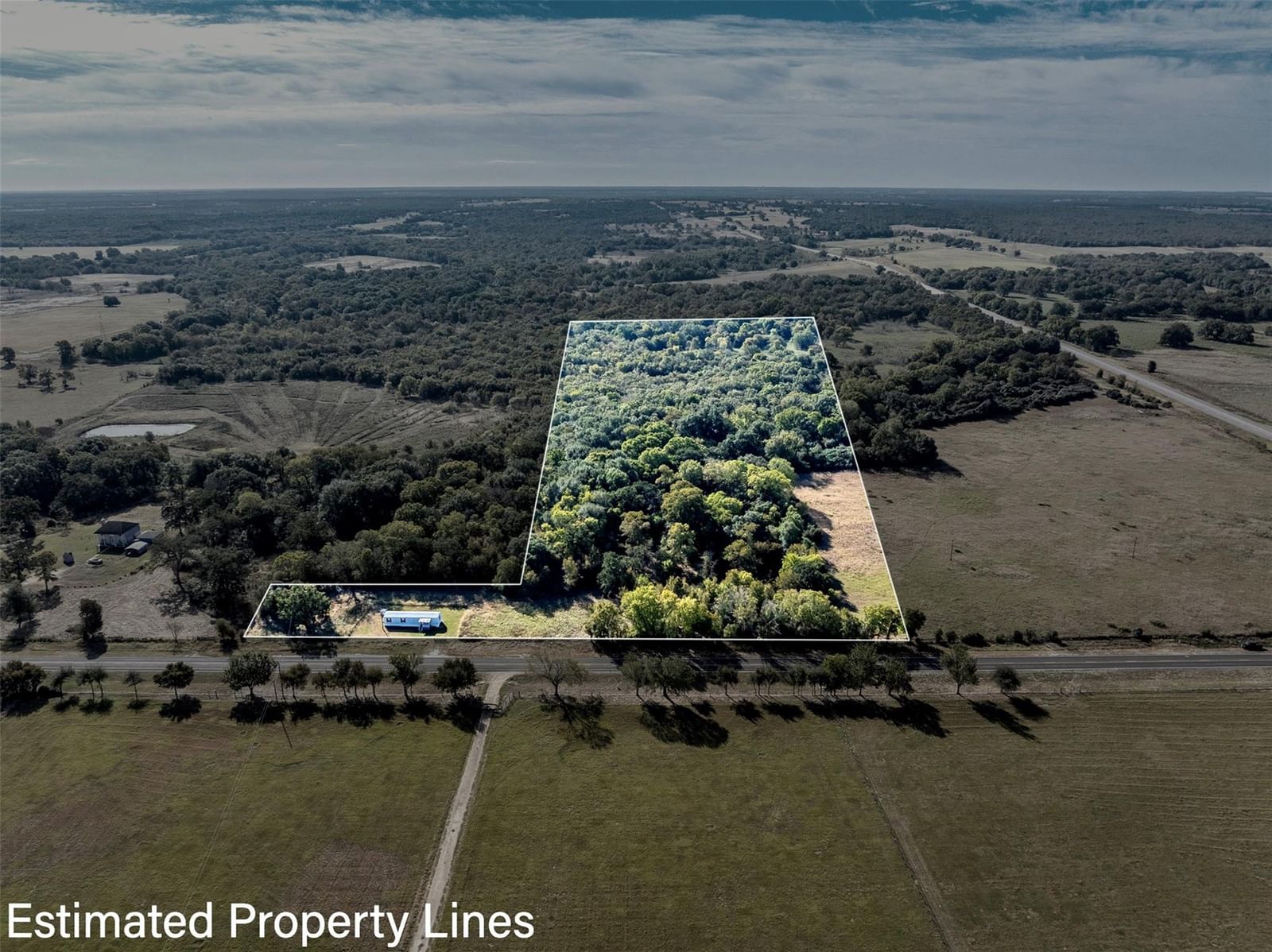 3211 FM 3403 - Photo 1