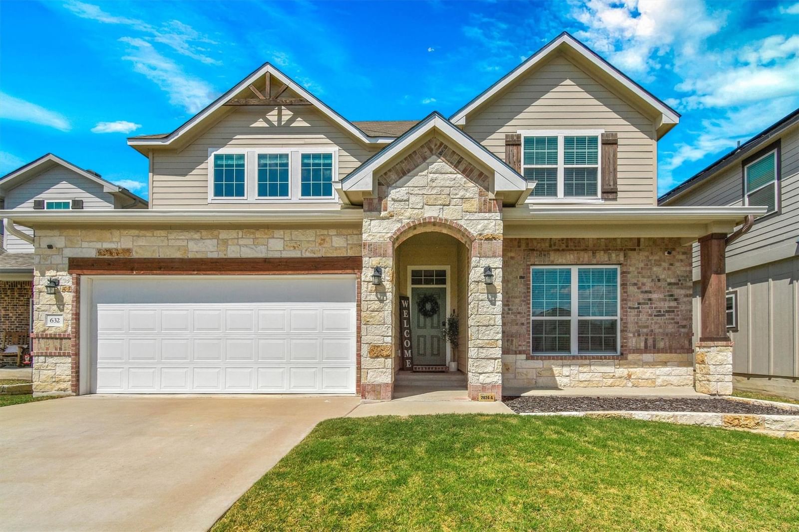 632 Friar Tuck DR - Photo 1