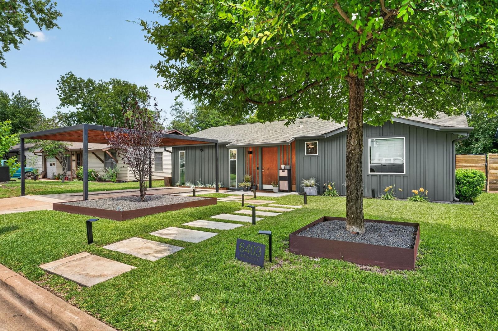 6403 Hickman Ave - Photo 1