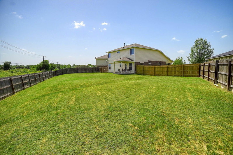 Property photo 33