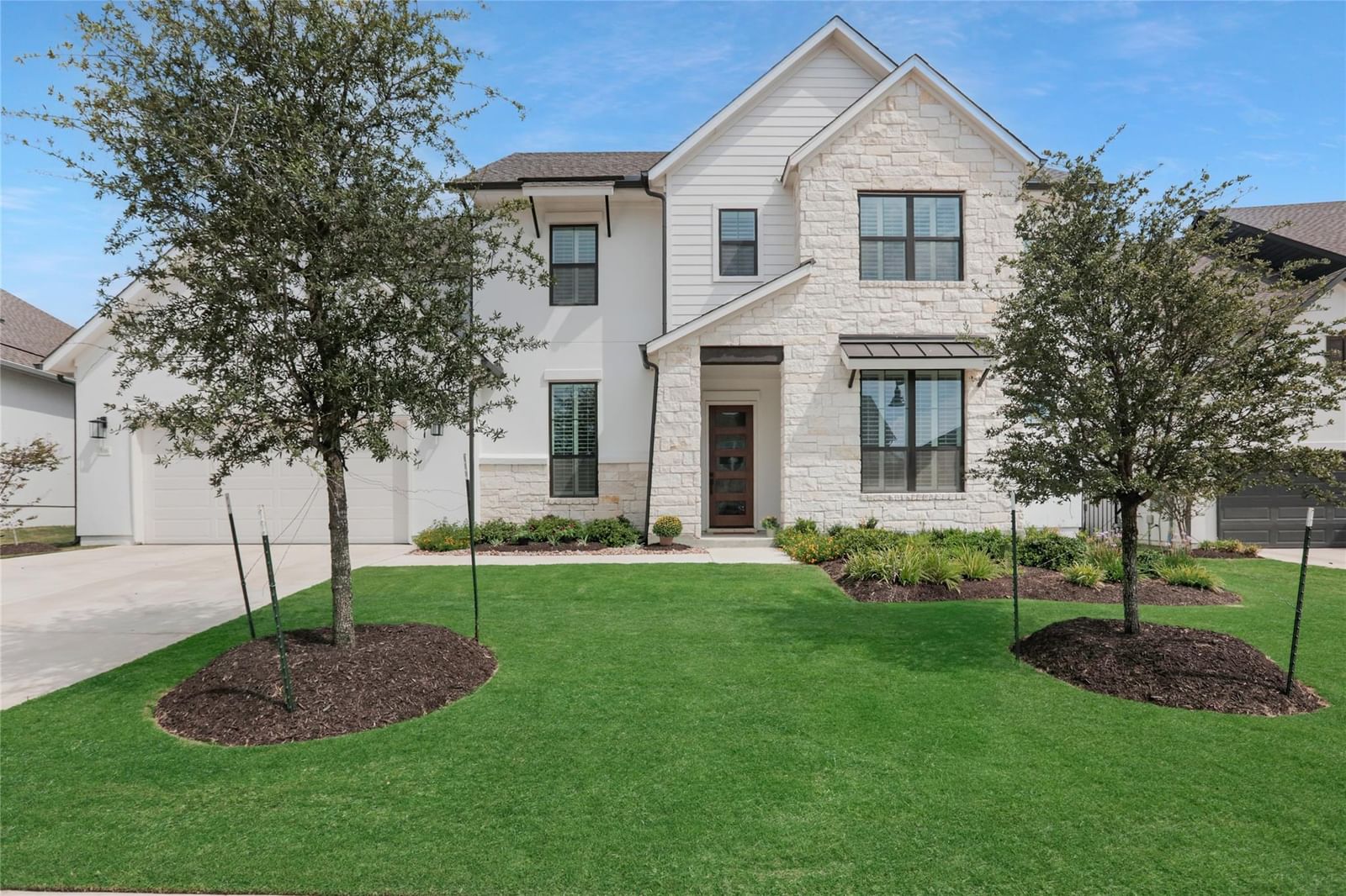 316 Valletta WAY - Photo 1