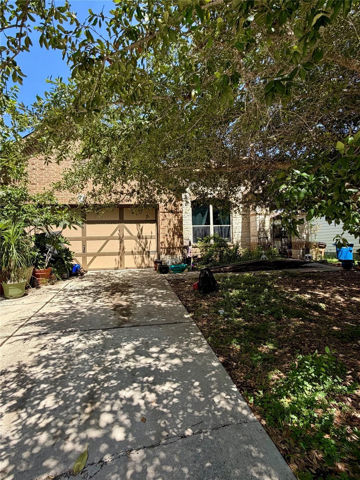 8704 Keynes LN - Photo 1