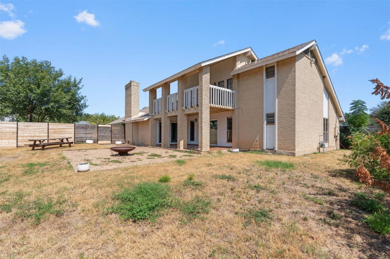 Property photo 37