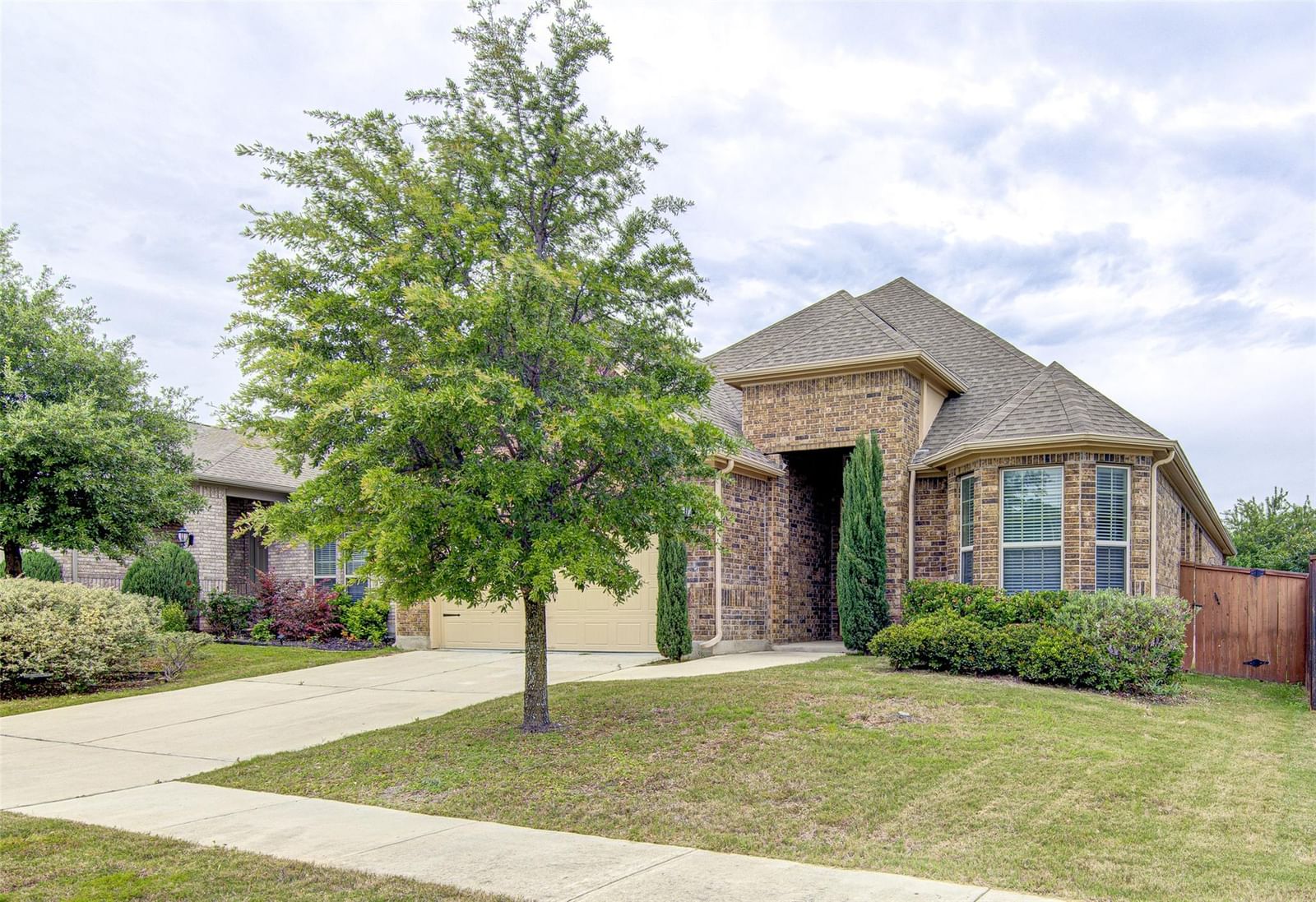 2712 Enza CT - Photo 1