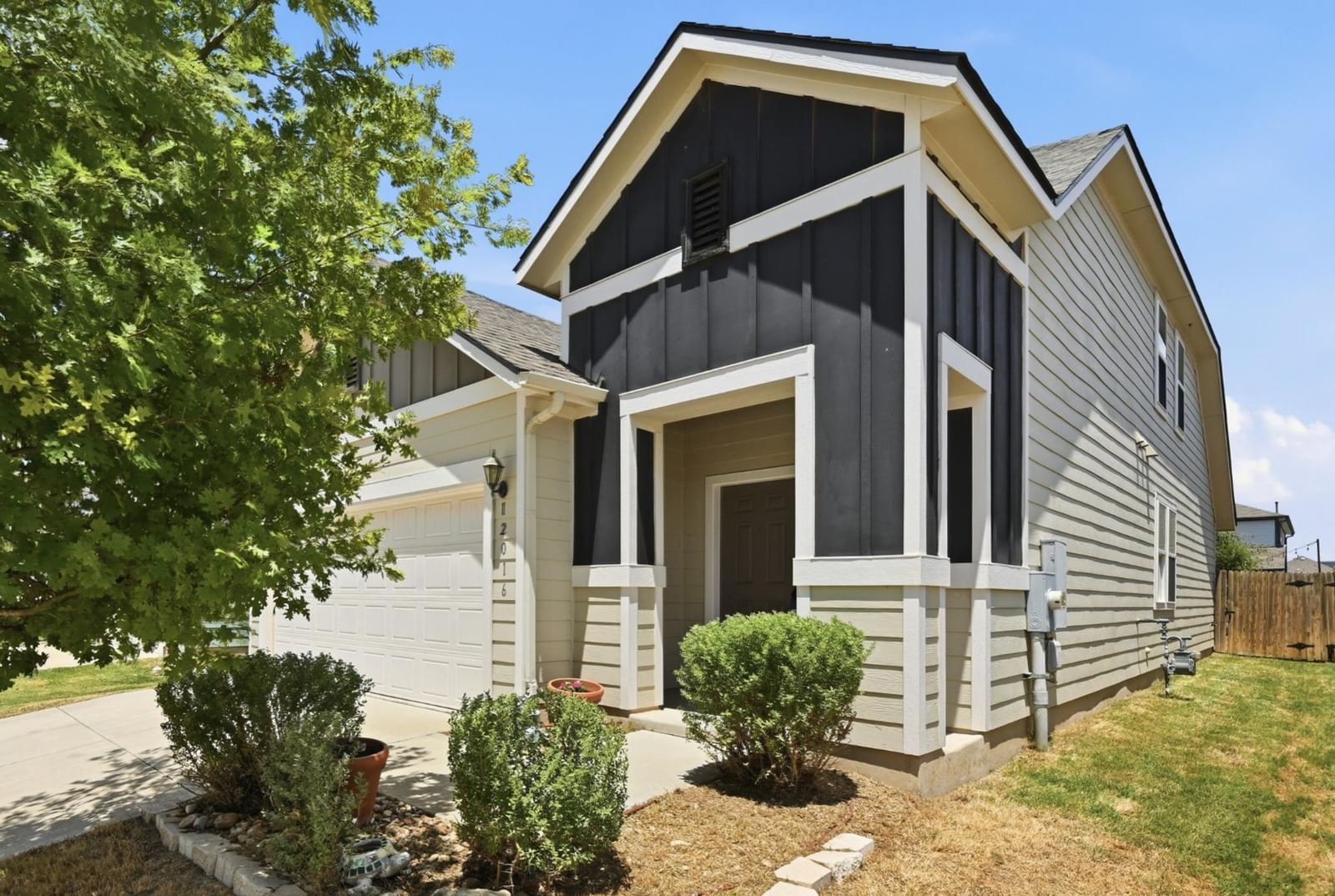 12016 Cimaizon DR - Photo 1
