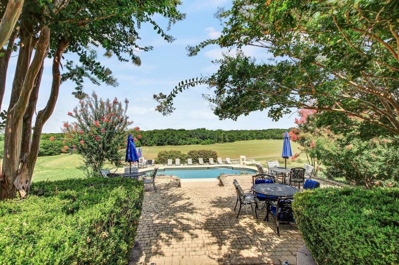 Property photo 36