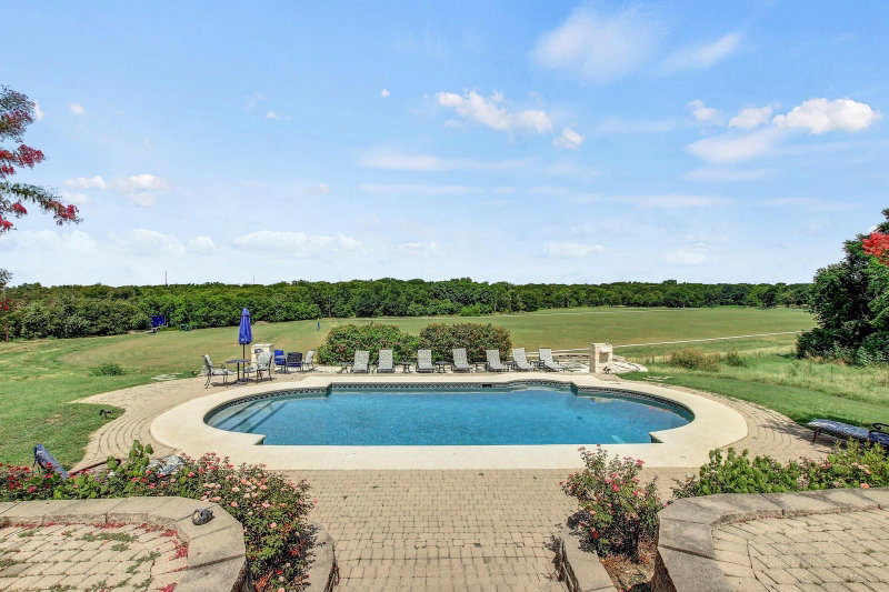Property photo 37