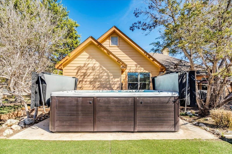 Property photo 32