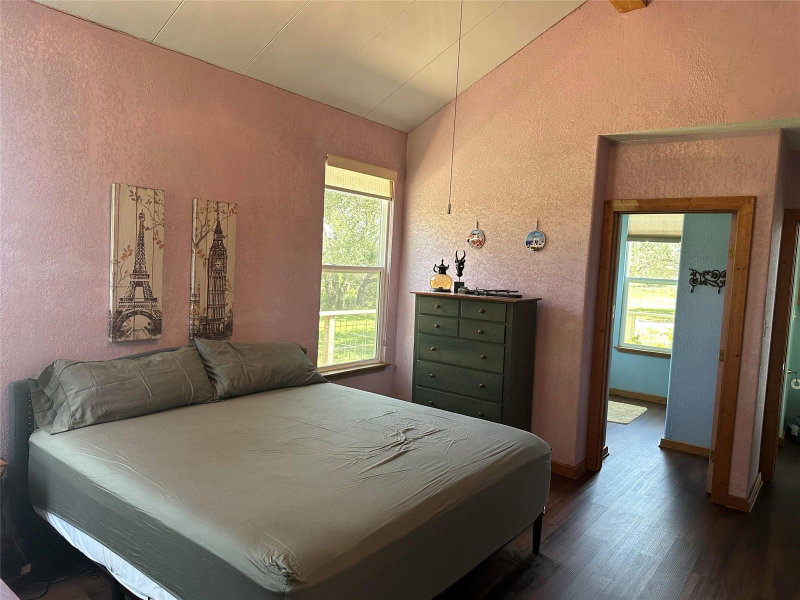 Property photo 22