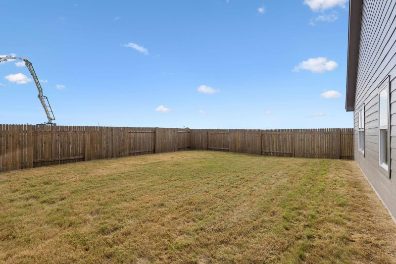 Property photo 33