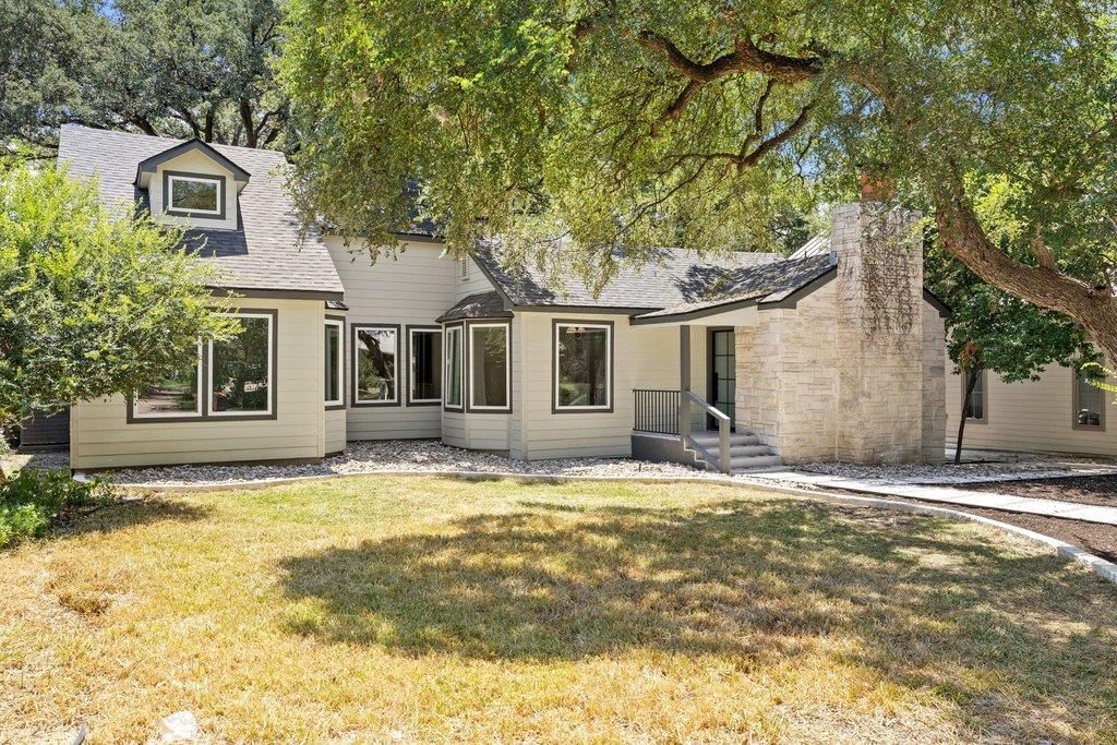 2101 Stamford LN - Photo 1