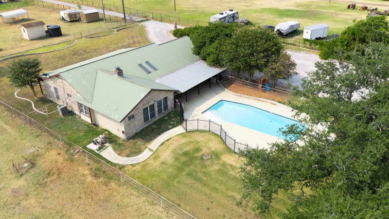 Property photo 13