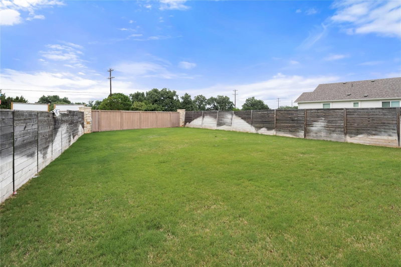 Property photo 36