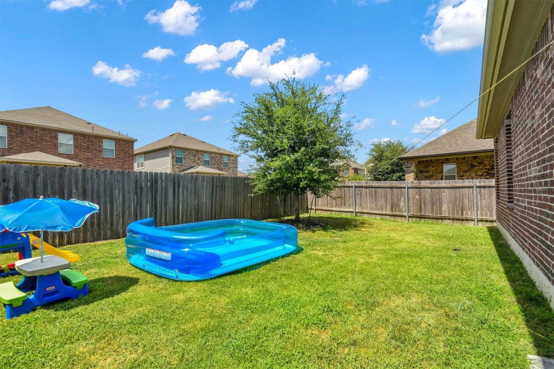 Property photo 28