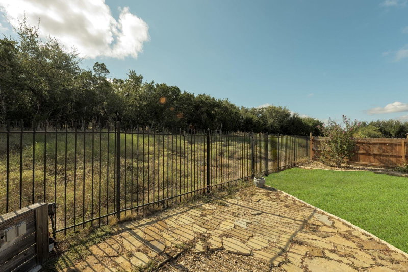 Property photo 33