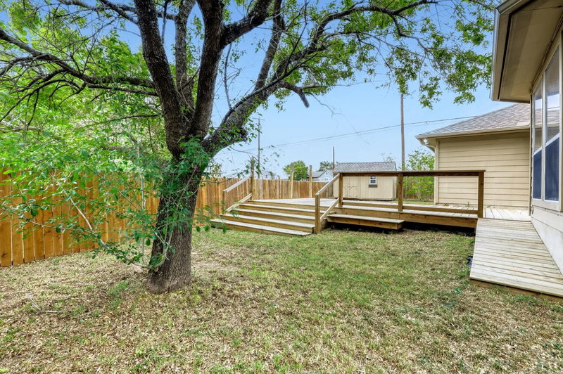 Property photo 28