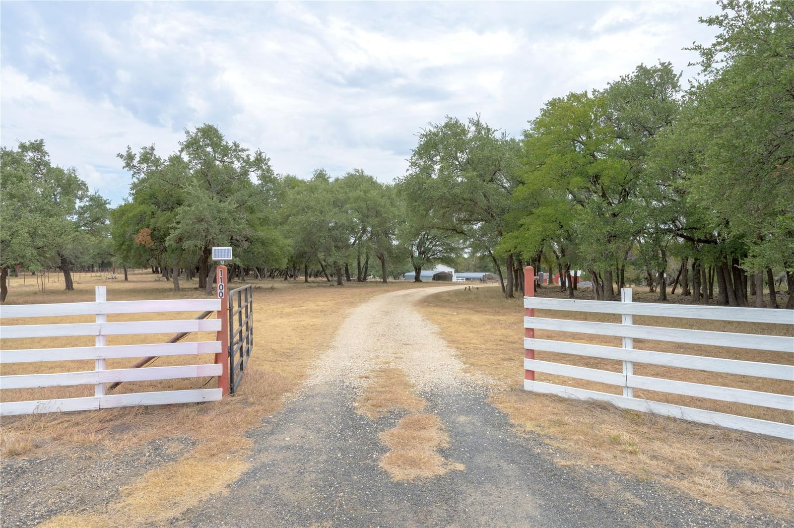 1100 Ramms DR - Photo 1