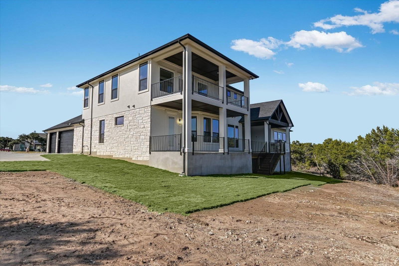 Property photo 38
