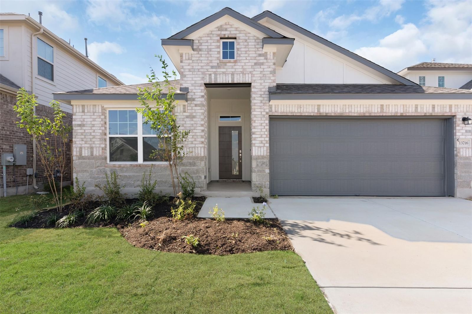 25524 Flora Bella LN - Photo 1