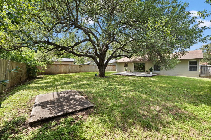 Property photo 36