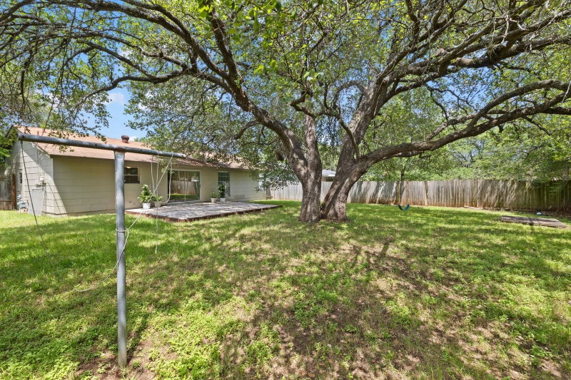 Property photo 38