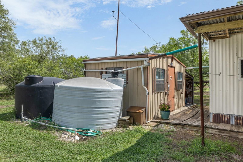Property photo 25