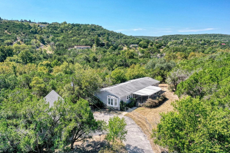 Property photo 32