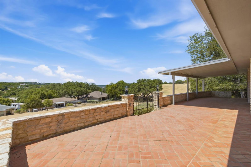 Property photo 36