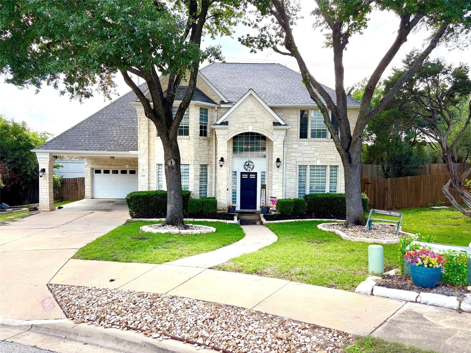 801 Cashew LN - Photo 1