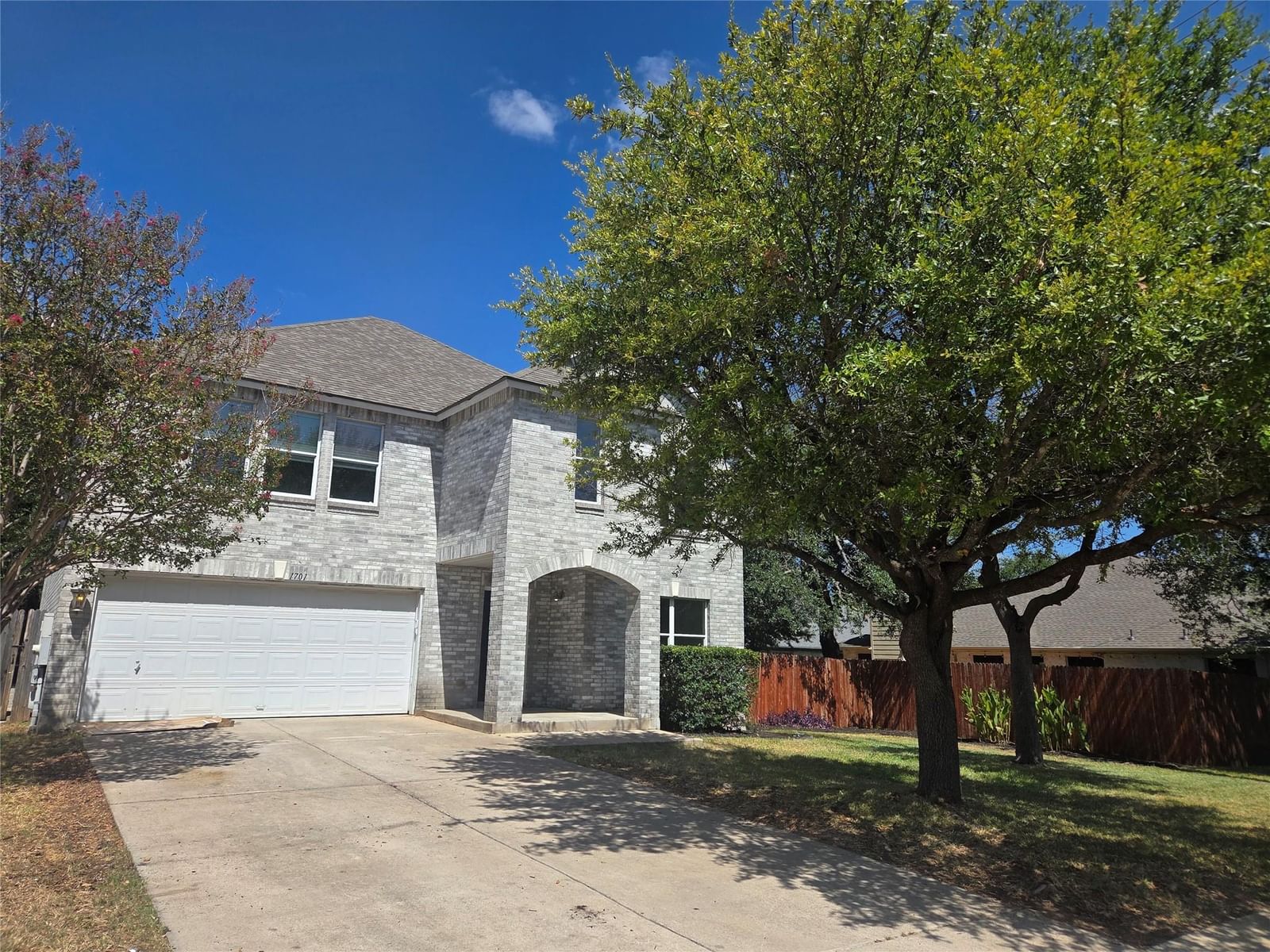 1701 Barrilla ST - Photo 1