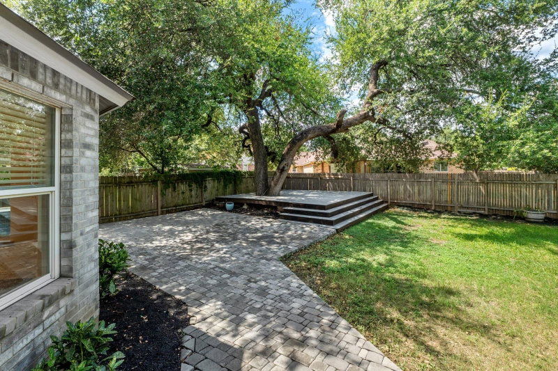 Property photo 35