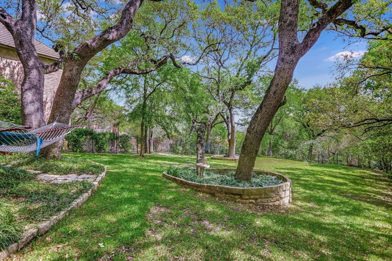 Property photo 28
