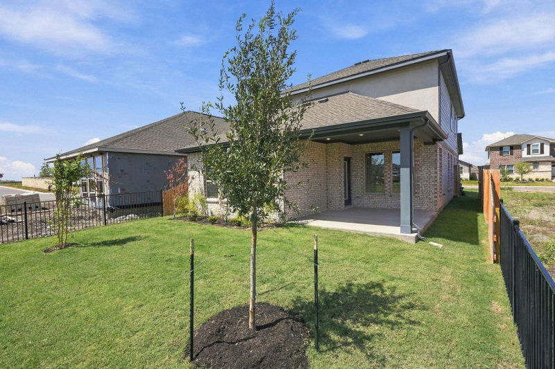 Property photo 32